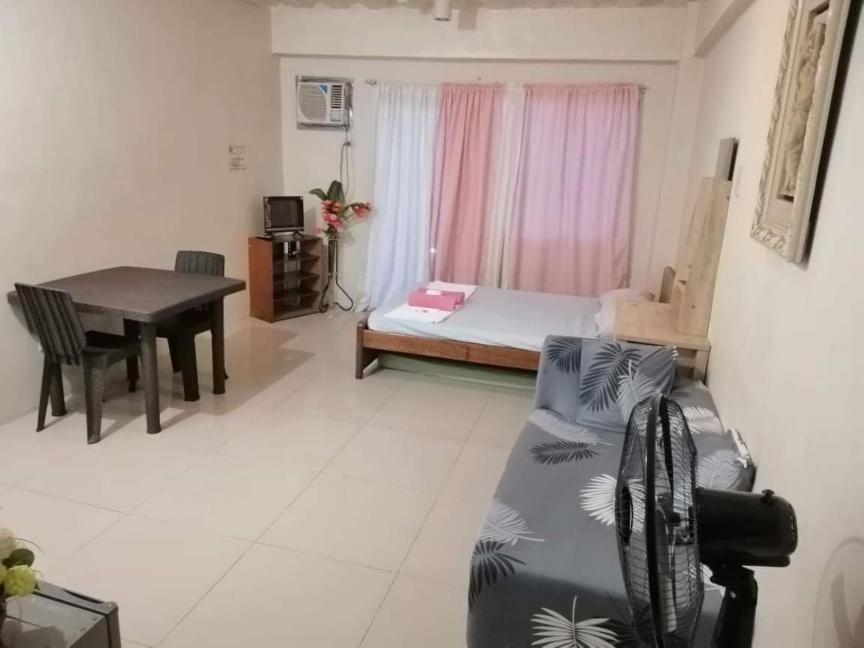Your City•Home Apartment Paranaque City エクステリア 写真