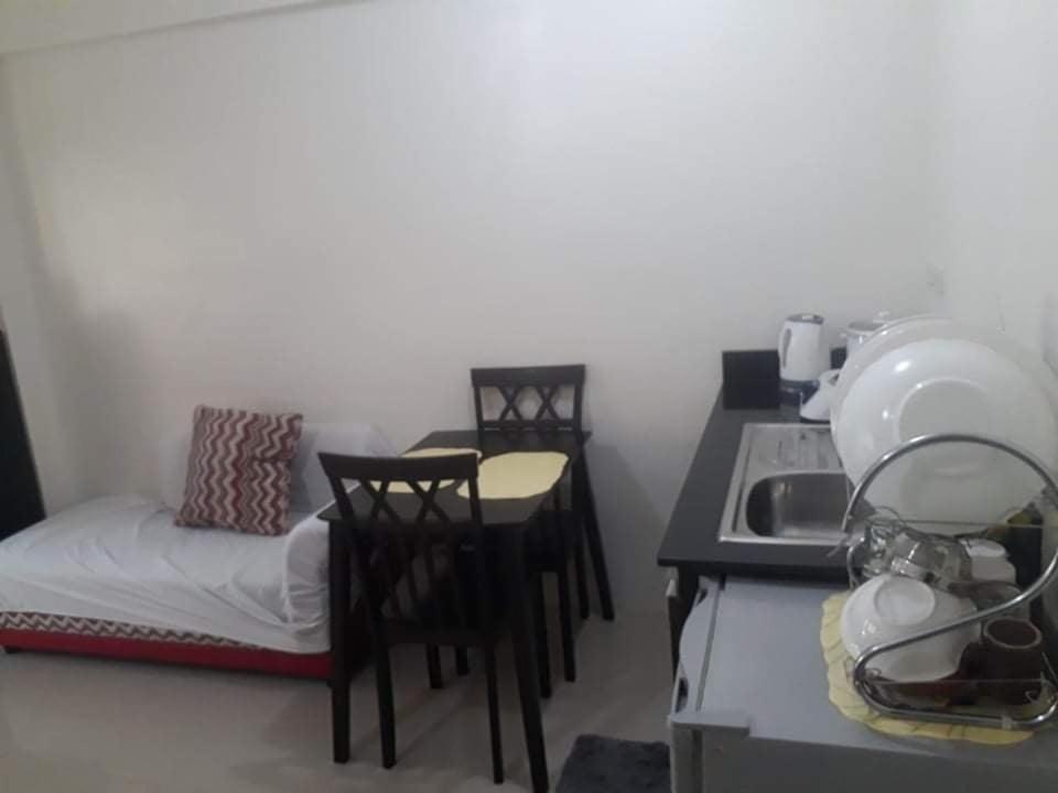 Your City•Home Apartment Paranaque City エクステリア 写真