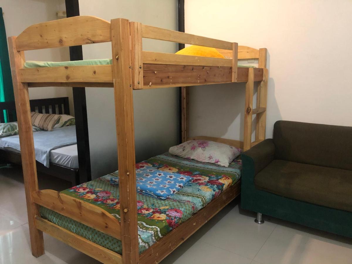 Your City•Home Apartment Paranaque City エクステリア 写真